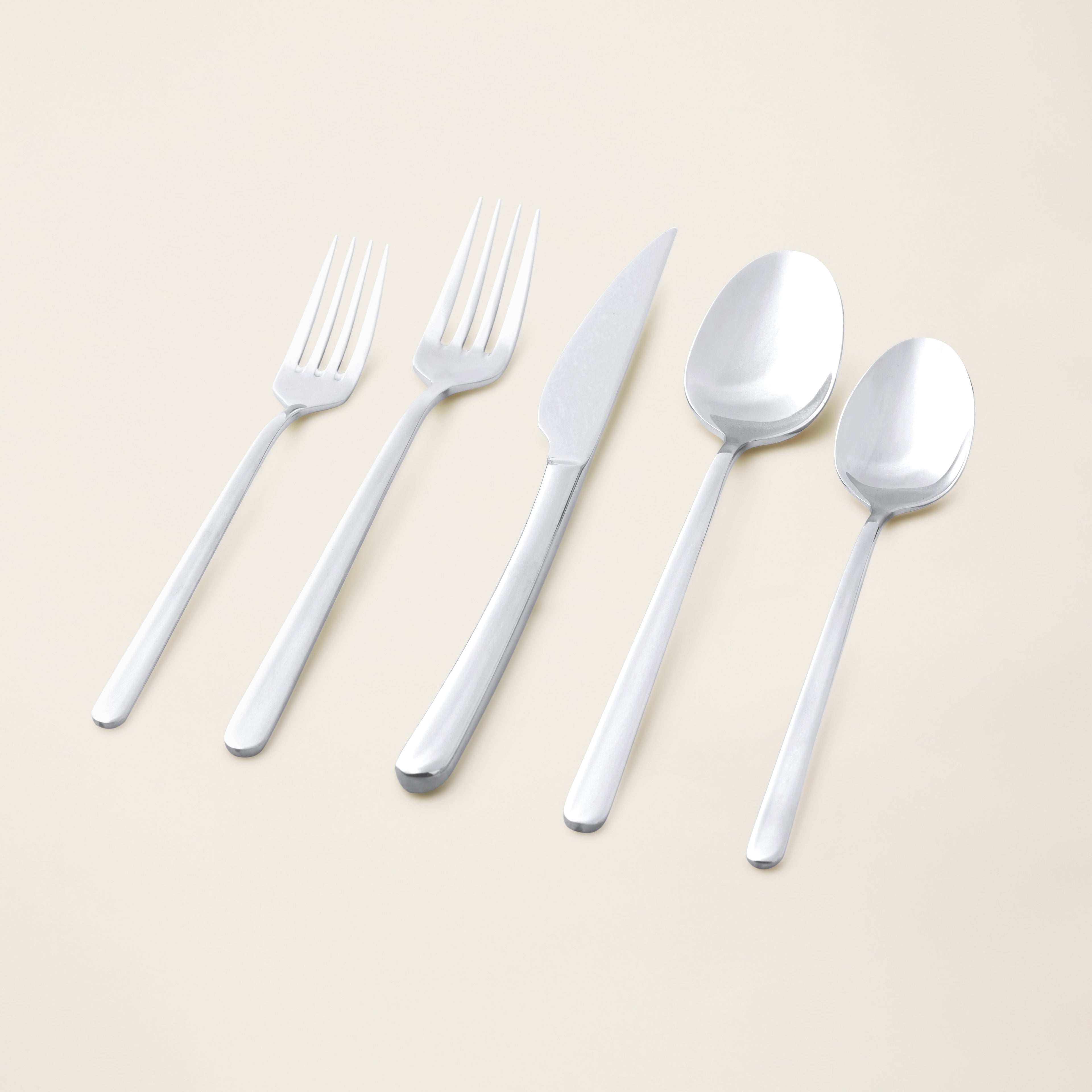 Emilia 20-Piece Flatware Set